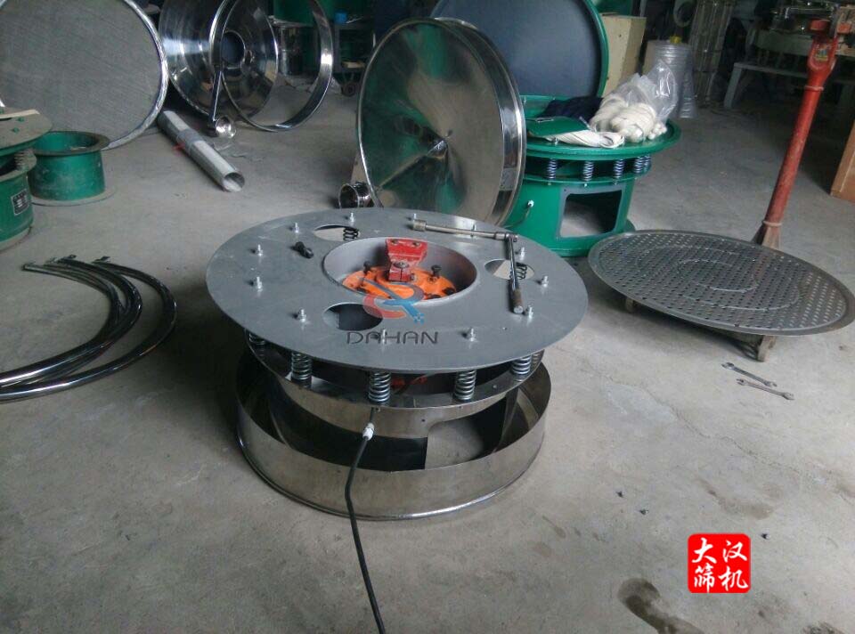 振動電機放入三次元午夜人妻在线免费观看底桶