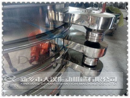 1000型午夜人妻在线免费观看出料口